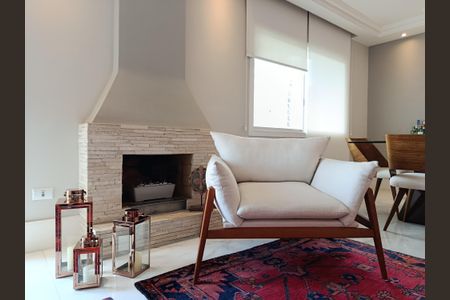 Apartamento para alugar com 144m², 3 quartos e 3 vagas Apartamento para alugar com 144m², 3 quartos e 3 vagasSala