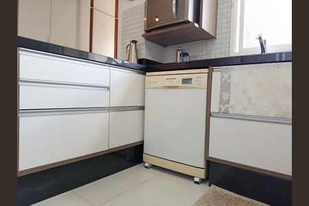Apartamento para alugar com 144m², 3 quartos e 3 vagas Apartamento para alugar com 144m², 3 quartos e 3 vagasCozinha