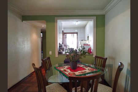 Apartamento à venda com 69m², 2 quartos e 1 vagaSala de jantar