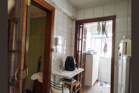 Apartamento à venda com 69m², 2 quartos e 1 vagaCozinha