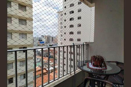 Apartamento à venda com 69m², 2 quartos e 1 vagaVaranda