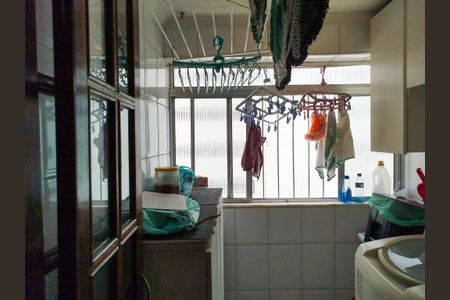 Apartamento à venda com 69m², 2 quartos e 1 vagaÁrea de Serviço