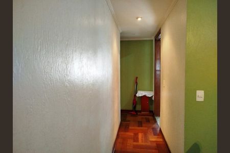 Apartamento à venda com 69m², 2 quartos e 1 vagaCorredor