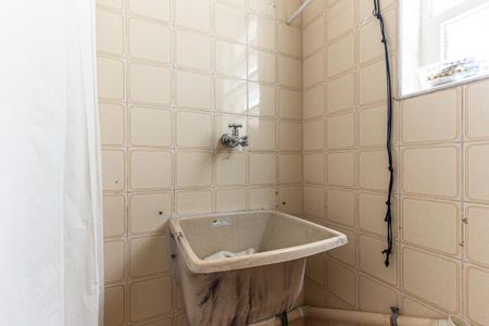 Studio para alugar com 40m², 1 quarto e sem vaga Studio para alugar com 40m², 1 quarto e sem vagaBanheiro