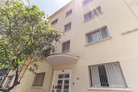 Studio para alugar com 40m², 1 quarto e sem vaga Studio para alugar com 40m², 1 quarto e sem vagaFachada