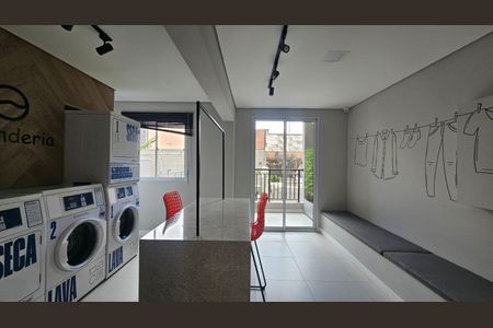 Apartamento à venda com 34m², 2 quartos e sem vagaÁrea comum - Lavanderia