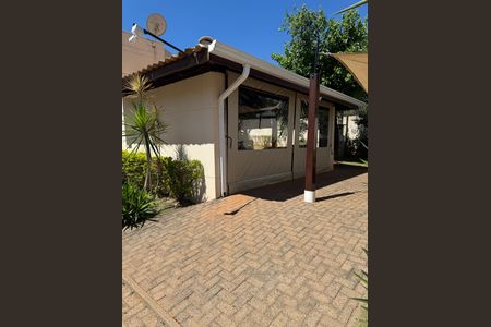 Casa à venda com 90m², 2 quartos e 2 vagas