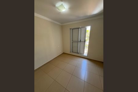 Casa à venda com 90m², 2 quartos e 2 vagas