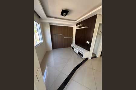 Casa à venda com 90m², 2 quartos e 2 vagas