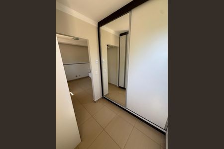 Casa à venda com 90m², 2 quartos e 2 vagas