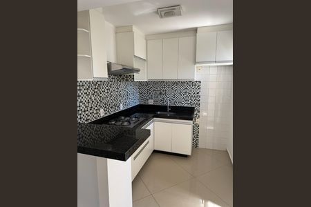 Casa à venda com 90m², 2 quartos e 2 vagas