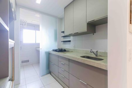 Apartamento à venda com 71m², 3 quartos e 2 vagasCozinha e Área de Serviço