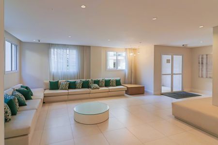 Apartamento à venda com 71m², 3 quartos e 2 vagasÁrea comum - Salão de festas