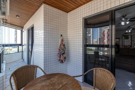 Apartamento para alugar com 94m², 2 quartos e 1 vaga