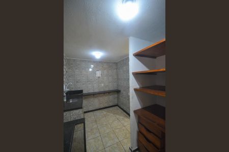 Apartamento para alugar com 100m², 3 quartos e sem vagaCozinha e Área de Serviço