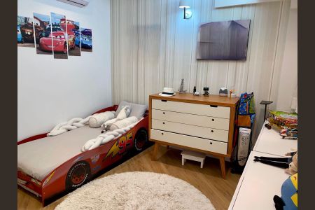 Apartamento à venda com 150m², 3 quartos e 2 vagasQuarto 2