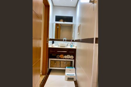 Apartamento à venda com 150m², 3 quartos e 2 vagasBanheiro 1