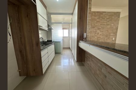 Apartamento à venda com 80m², 3 quartos e 2 vagasCozinha
