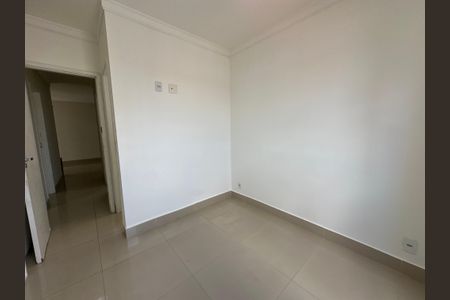 Apartamento à venda com 80m², 3 quartos e 2 vagasSuíte