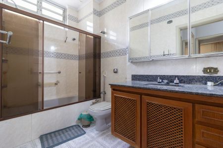 Apartamento à venda com 155m², 3 quartos e 1 vagaBanheiro 2