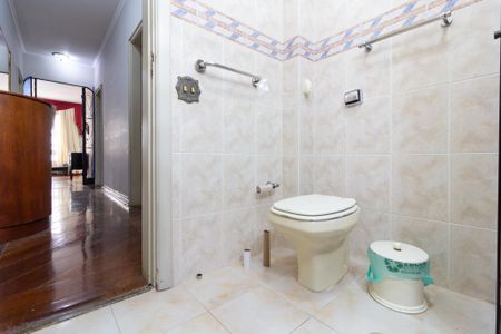 Apartamento à venda com 155m², 3 quartos e 1 vagaBanheiro 1