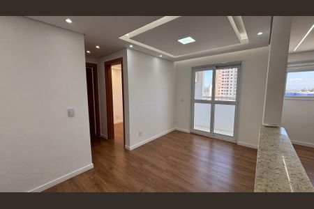 Sala de apartamento para alugar com 2 quartos, 46m² em Jardim California, Jacareí