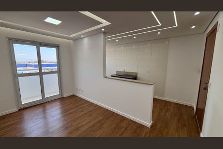 Sala de apartamento para alugar com 2 quartos, 46m² em Jardim California, Jacareí