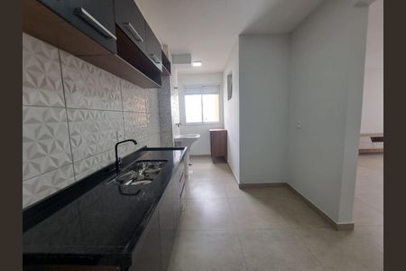 Cozinha de apartamento para alugar com 2 quartos, 52m² em Padroeira, Osasco