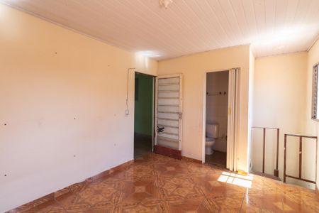 Casa à venda com 130m², 2 quartos e 1 vaga Casa à venda com 130m², 2 quartos e 1 vagaSuíte