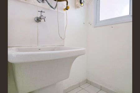 Apartamento para alugar com 71m², 2 quartos e 1 vagaÁrea de Serviço