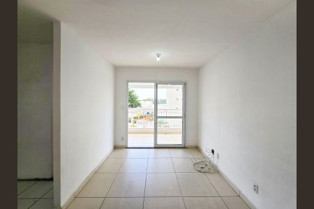Apartamento para alugar com 71m², 2 quartos e 1 vagaSala 