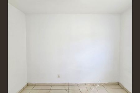 Apartamento para alugar com 71m², 2 quartos e 1 vagaQuarto 02