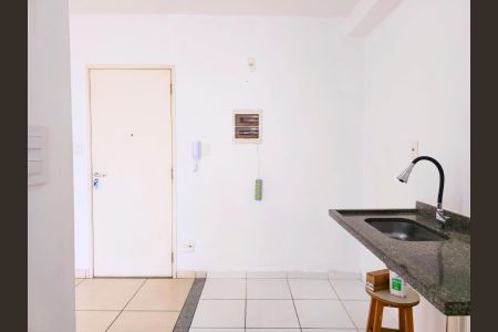 Apartamento para alugar com 71m², 2 quartos e 1 vagaCozinha 