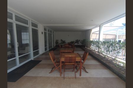 Apartamento para alugar com 71m², 2 quartos e 1 vagaÁrea comum - Salão de festas