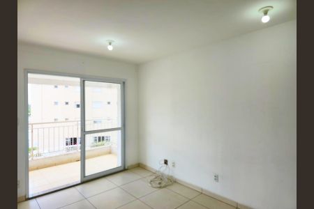 Apartamento para alugar com 71m², 2 quartos e 1 vagaSala 