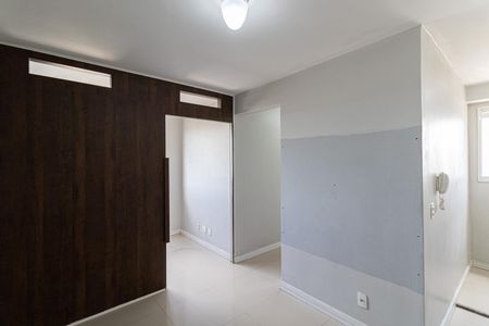 Sala/Cozinha/Área de Serviço  de apartamento para alugar com 3 quartos, 42m² em Itaquera, São Paulo