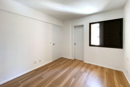 Apartamento à venda com 71m², 2 quartos e 2 vagasSuite 2