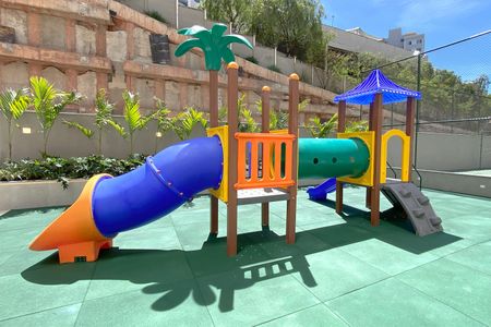 Apartamento à venda com 71m², 2 quartos e 2 vagasÁrea comum - Playground