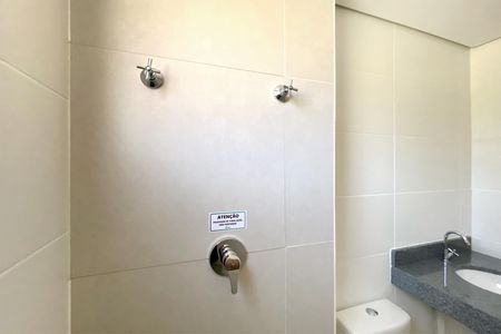 Apartamento à venda com 71m², 2 quartos e 2 vagasBanheiro da Suíte 1