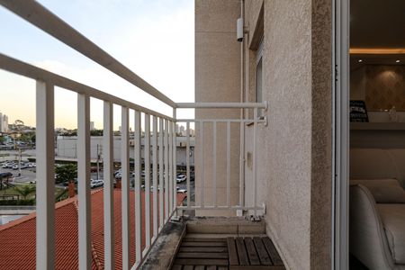 Apartamento para alugar com 75m², 3 quartos e 2 vagas Apartamento para alugar com 75m², 3 quartos e 2 vagasSacada