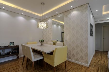 Apartamento para alugar com 75m², 3 quartos e 2 vagas Apartamento para alugar com 75m², 3 quartos e 2 vagasSala de Jantar