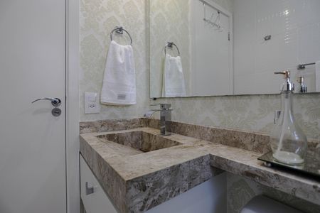 Apartamento para alugar com 75m², 3 quartos e 2 vagas Apartamento para alugar com 75m², 3 quartos e 2 vagasBanheiro