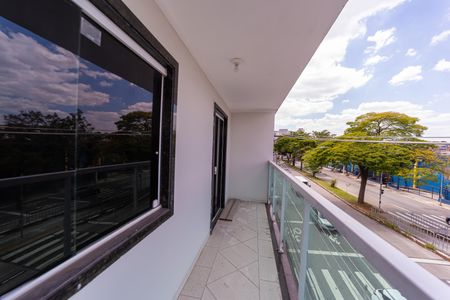Apartamento para alugar com 60m², 2 quartos e sem vagaVaranda