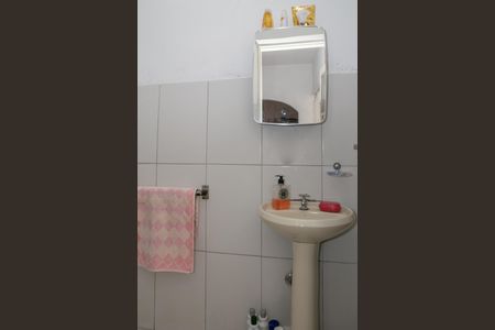 Casa à venda com 150m², 3 quartos e 1 vagaBanheiro