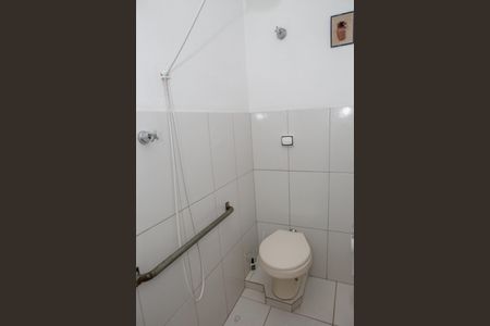 Casa à venda com 150m², 3 quartos e 1 vagaBanheiro