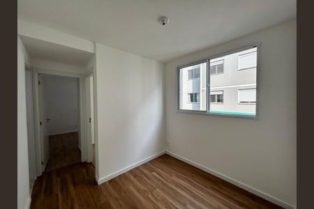 Sala  de apartamento para alugar com 2 quartos, 37m² em Jurubatuba, São Paulo