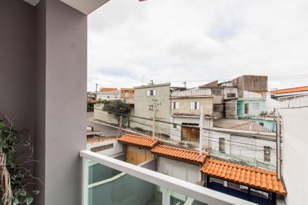 Casa à venda com 137m², 3 quartos e 3 vagas Casa à venda com 137m², 3 quartos e 3 vagasVaranda
