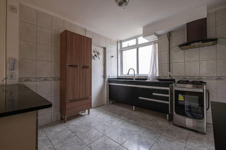 Sala/Cozinha de apartamento à venda com 2 quartos, 90m² em Pinheiros, São Paulo