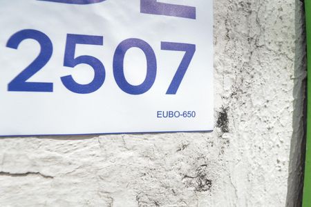 Casa à venda com 160m², 3 quartos e 5 vagas Casa à venda com 160m², 3 quartos e 5 vagasFachada