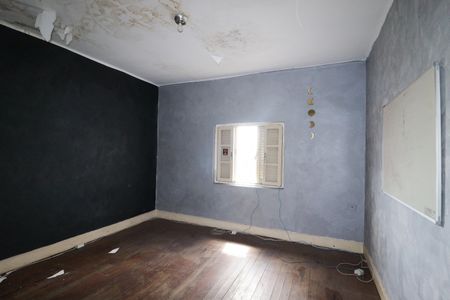 Casa à venda com 160m², 3 quartos e 5 vagas Casa à venda com 160m², 3 quartos e 5 vagasQuarto 1